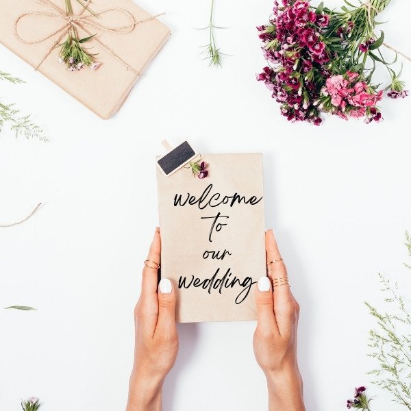 How to DIY a Wedding Welcome Bag – Amarvelous Event