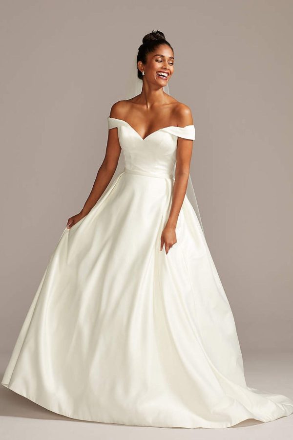 Ballgown style bridal dresses under $800: Top 10 from David's Bridal